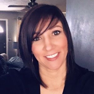 Meet your Posher, Deanna